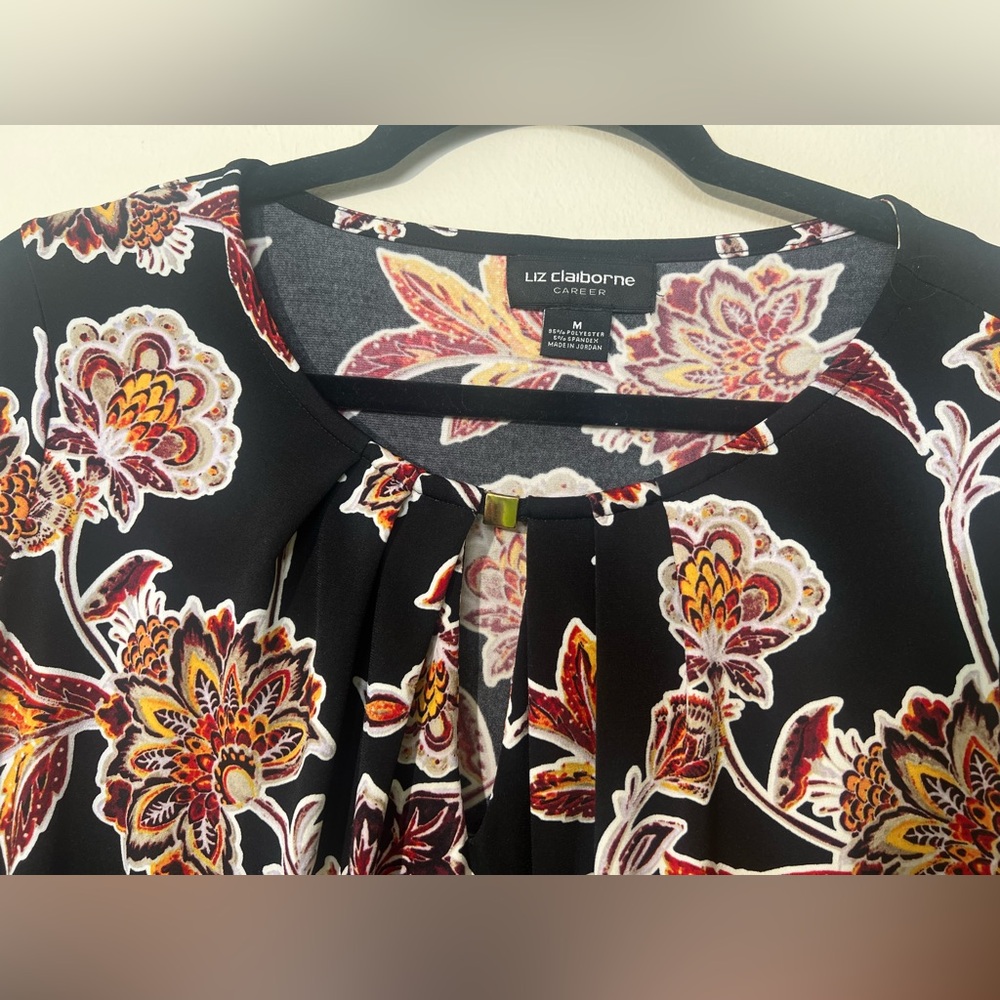 Liz Claiborne Career top women’s M business casual slinky keyhole floral black - Picture 6 of 9